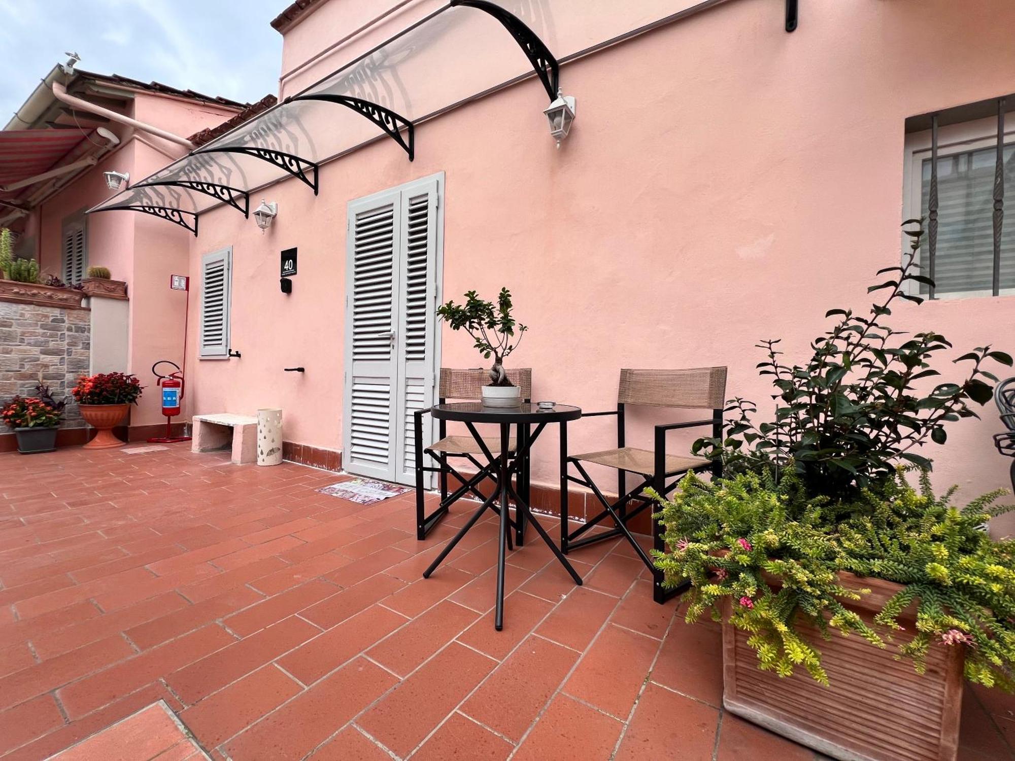 Home Cavour Prato Прато Екстериор снимка