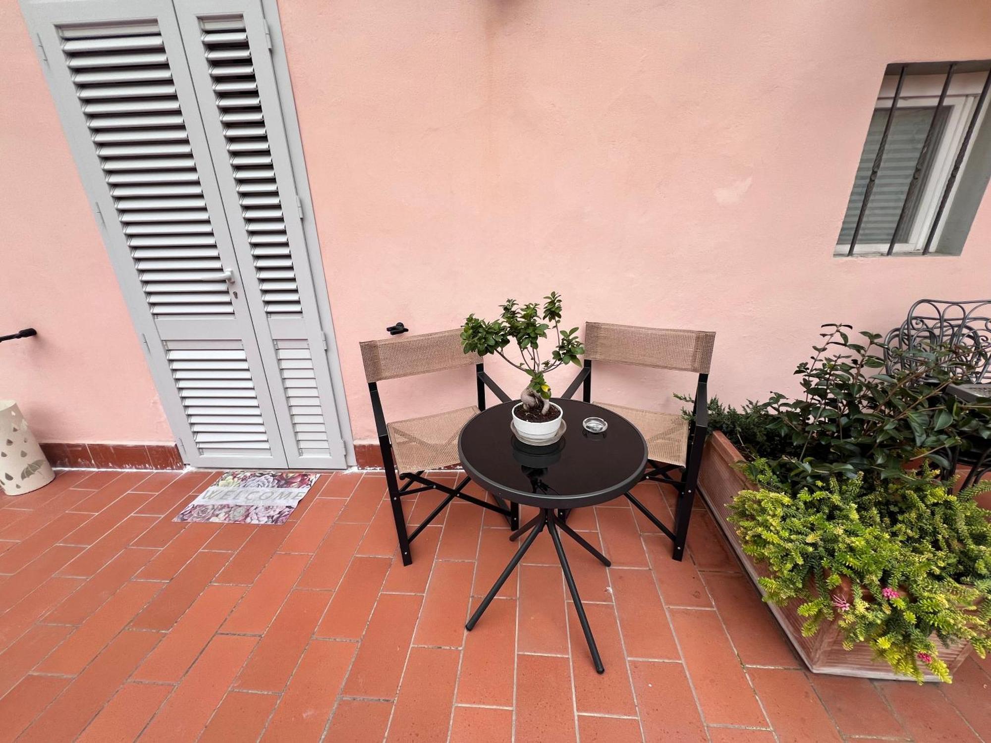Home Cavour Prato Прато Екстериор снимка